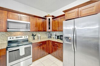 1816 SW 21st St in Fort Lauderdale, FL - Building Photo - Building Photo