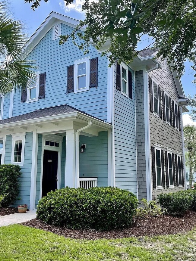 property at 1225 Blakeway St