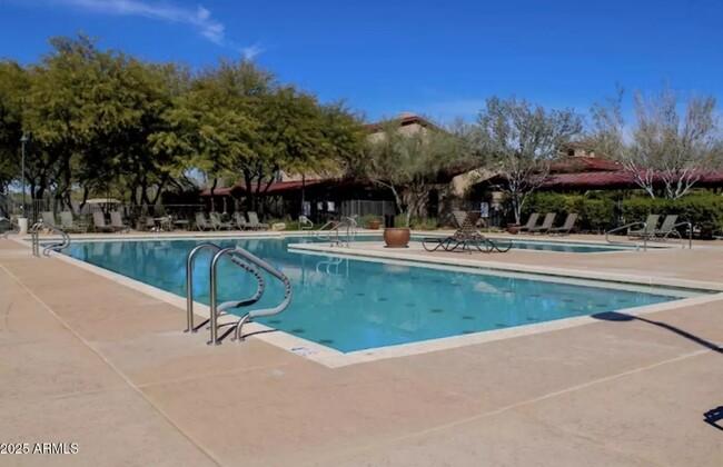 2425 W Bronco Butte Trl in Phoenix, AZ - Building Photo - Building Photo
