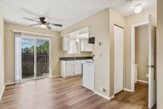 1335 Soaring Eagle Dr in Colorado Springs, CO - Foto de edificio - Building Photo