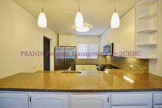 902 Vía Casitas in Larkspur, CA - Building Photo - Building Photo