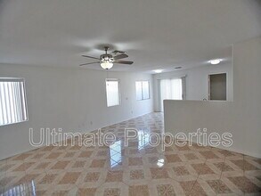 6502 W Elwood St in Phoenix, AZ - Building Photo - Building Photo