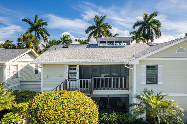 Gloucester Bay in Naples, FL - Building Photo - Building Photo