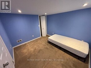 43 Harewood Ave in Toronto, ON - Building Photo - Building Photo