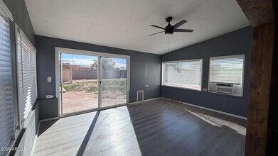 2423 E Maryland Dr in Tempe, AZ - Building Photo - Building Photo