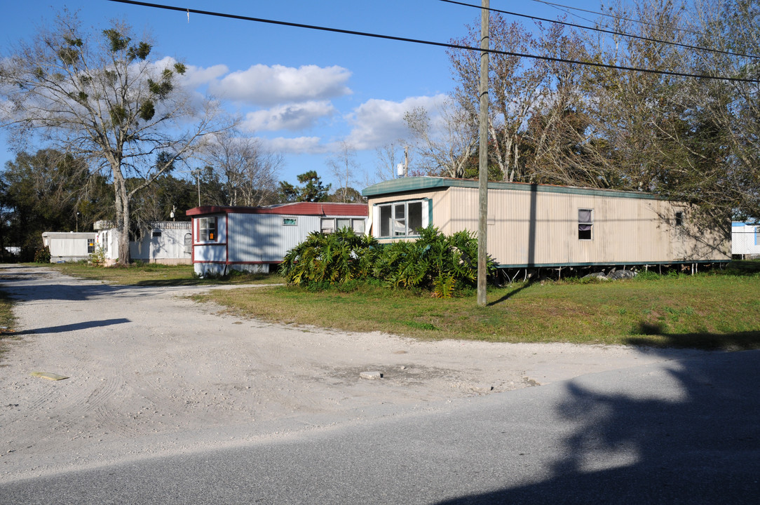 18925-18981 Lansing St in Orlando, FL - Building Photo