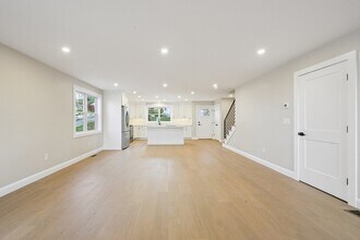 120 Stowe St in Fall River, MA - Building Photo - Building Photo