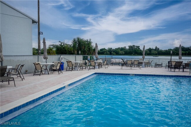 property at 9525 Windsor Club Cir