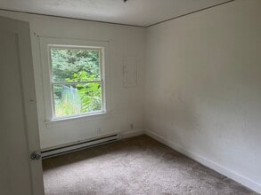 2355-2357-2357 SE 146th Ave in Portland, OR - Building Photo - Building Photo