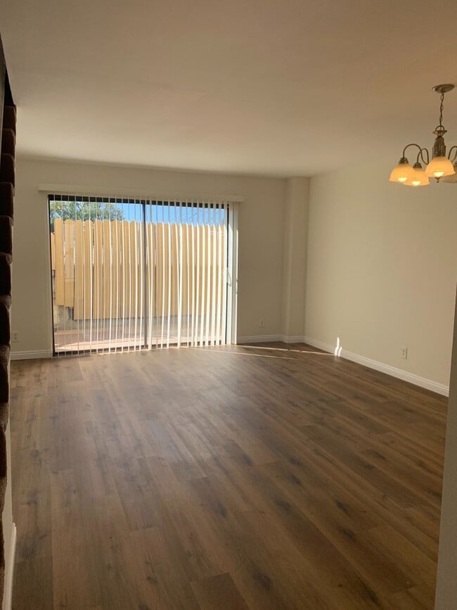 1116 Elm Ave, Unit Unit 6 in Glendale, CA - Building Photo - Building Photo