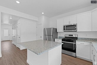 7261 N Escalante Dr in Eagle Mountain, UT - Building Photo - Building Photo