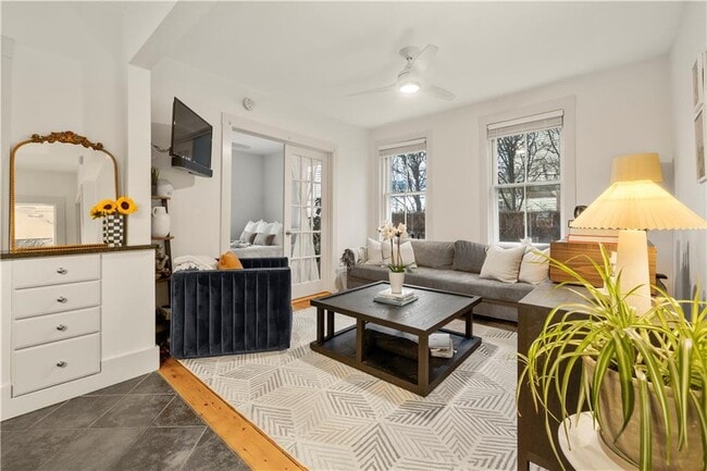 property at 33 Marsh St