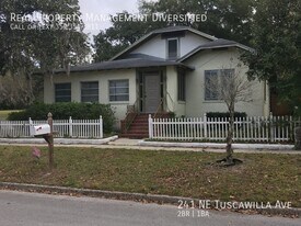 241 NE Tuscawilla Ave in Ocala, FL - Building Photo