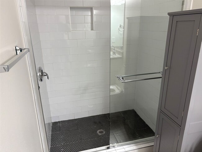 property at 9511 Bundy Ln