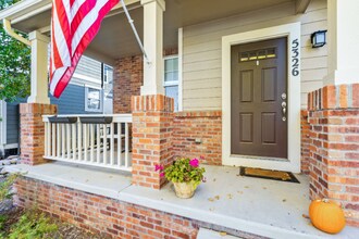 5326 Corbett Dr in Fort Collins, CO - Foto de edificio - Building Photo