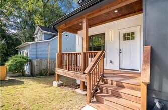 3105 Jones St in East Point, GA - Building Photo - Building Photo