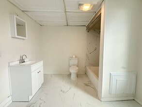 210-212 Center Ave in Plymouth, PA - Building Photo - Building Photo