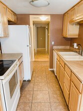 9797 E Peakview Ave, Unit C8 in Englewood, CO - Foto de edificio - Building Photo