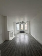 88 Cornelia St in Brooklyn, NY - Building Photo - Building Photo