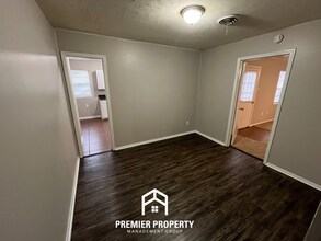 2983 Cherry Rd in Memphis, TN - Building Photo - Building Photo