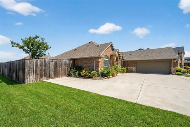 4701 Bungalow Dr in Garland, TX - Building Photo - Building Photo