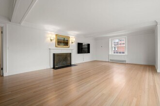 192 Commonwealth Ave in Boston, MA - Building Photo - Building Photo