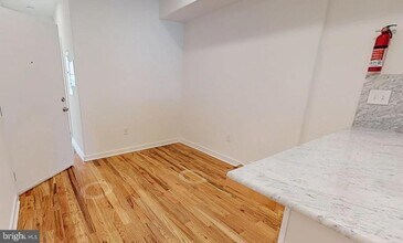 1642 N Marshall St in Philadelphia, PA - Building Photo - Building Photo