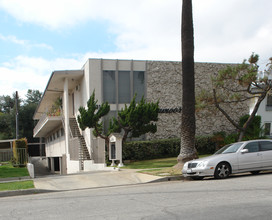 1831 Ramona Ave in South Pasadena, CA - Building Photo - Building Photo