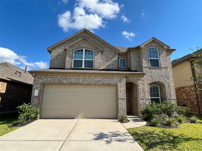 24915 Puccini Pl