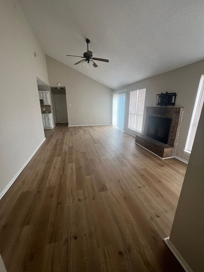 14 Reagan Cir in Abilene, TX - Building Photo - Building Photo