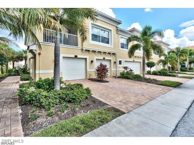 23570 Alamanda Dr in Bonita Springs, FL - Building Photo - Building Photo