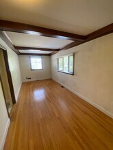90 Elm St, Unit R in Newton, MA - Building Photo - Building Photo
