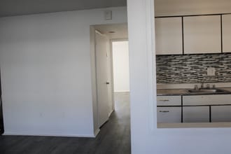 546 Wilson Bridge Dr in Oxon Hill, MD - Building Photo - Building Photo