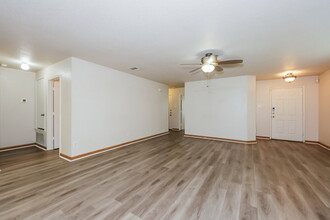 9301 St Martin Rd in Fort Worth, TX - Building Photo - Building Photo