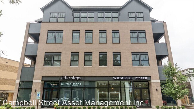 1121 Greenleaf Ave in Wilmette, IL - Building Photo - Building Photo