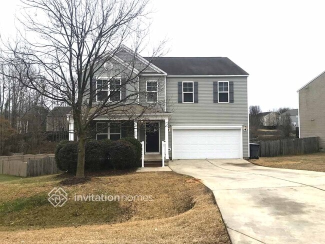 property at 120 Woodcreek Ln