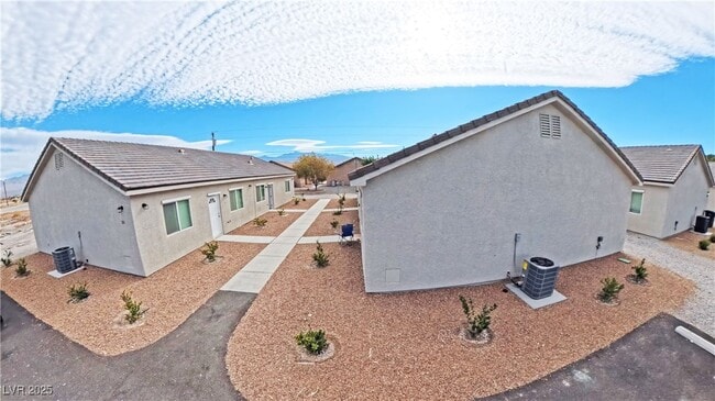 property at 1111 Sixshooter Ave