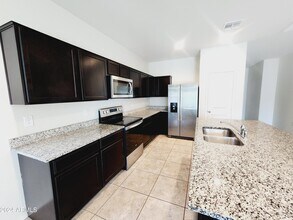 1753 W Cameron Blvd in Coolidge, AZ - Building Photo - Building Photo