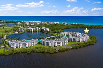 5800 NE Island Cove Way in Stuart, FL - Building Photo - Building Photo