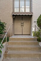 5315 White Oak Ave in Encino, CA - Building Photo