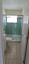 3049 2nd St in Ft. Myers, FL - Foto de edificio - Building Photo