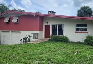 1333 Worth Ct NE in Palm Bay, FL - Building Photo - Building Photo