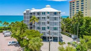 9155 Gulf Shore Dr-Unit -501 in Naples, FL - Building Photo