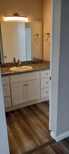 Union North Apartments in Manteca, CA - Building Photo - Interior Photo