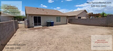 1983 W Calle Cielo De Oro in Tucson, AZ - Building Photo - Building Photo