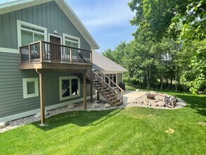 1216 Bay Ridge Dr, Unit 1216 Bay Ridge Loft in Detroit Lakes, MN - Building Photo - Building Photo