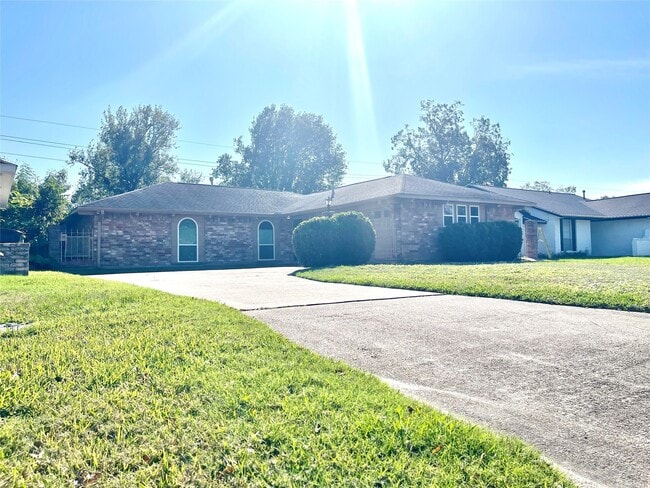 property at 7623 Deadwood Dr