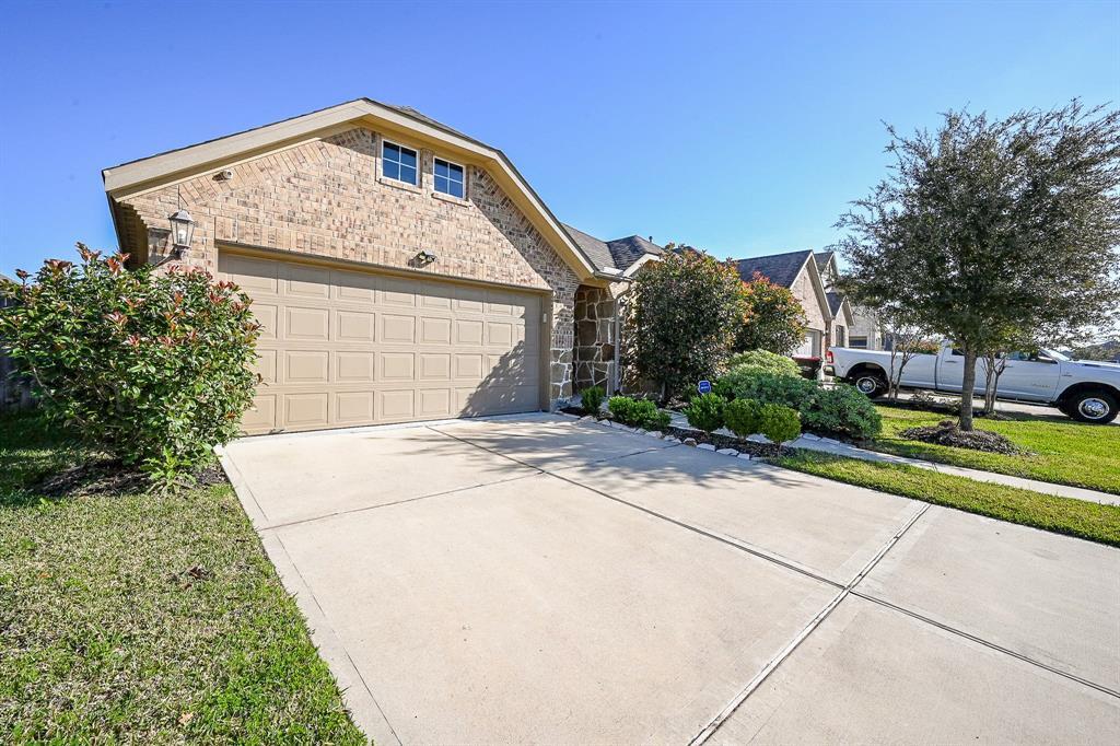 11210 Victoria Hollow Trace in Richmond, TX - Building Photo