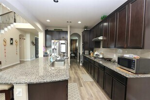 7519 Irby Cobb Blvd in Richmond, TX - Building Photo