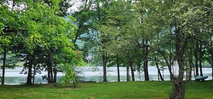 196 Eagleton Dr in Monroe, NY - Building Photo - Building Photo